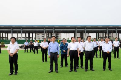 潍坊市委书记、市人大常委会主任惠新安带队对山东BB电子健康产业园项目进行观摩点评