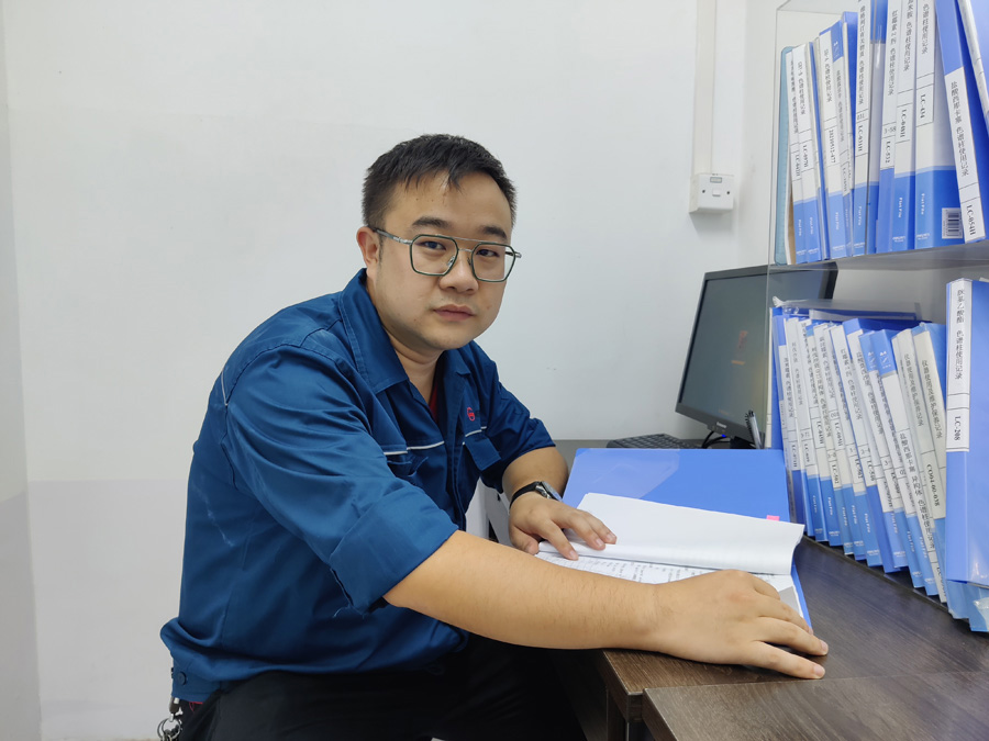 2022年度BB电子医药优秀科技奋斗者——冯时宇